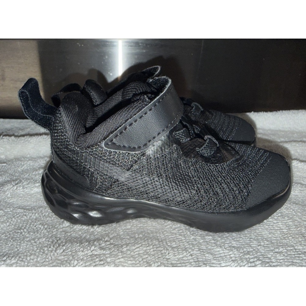 Nike Revolution 6 Baby Boy's Athletic Shoes Size 4C Black
